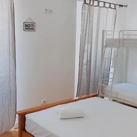Hostel The Sun Vila Real de Santo Antonio